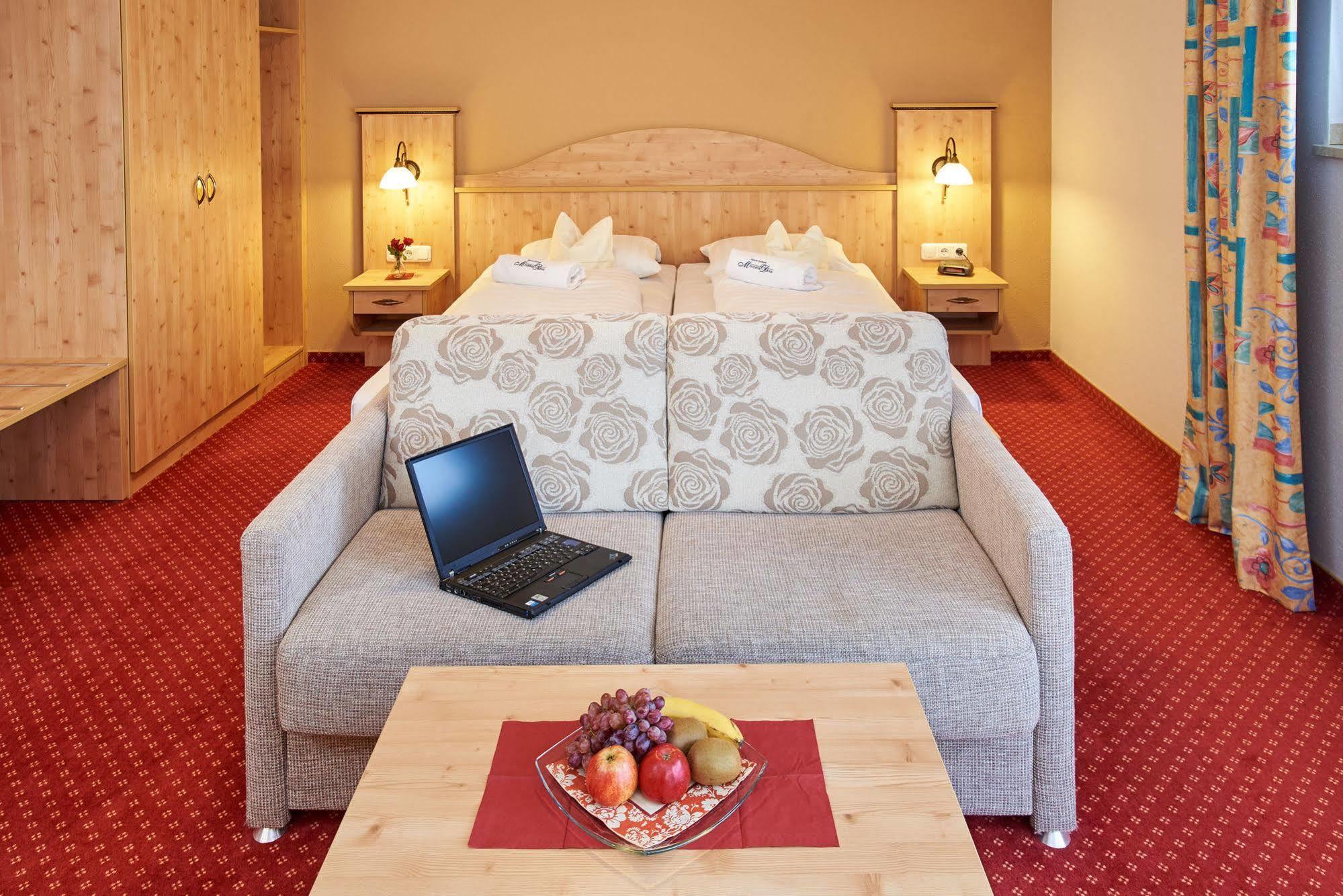 Apparthotel Minerva Diana Octavia Bad Gögging Esterno foto